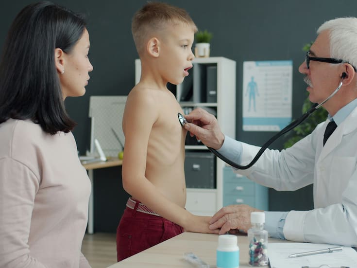 ¿Gripe o algo más? Las señales de cáncer infantil que la UAG pide no ignorar.