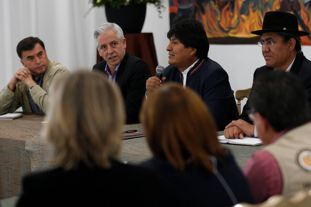Renuncia vicepresidente de Tribunal Electoral en Bolivia