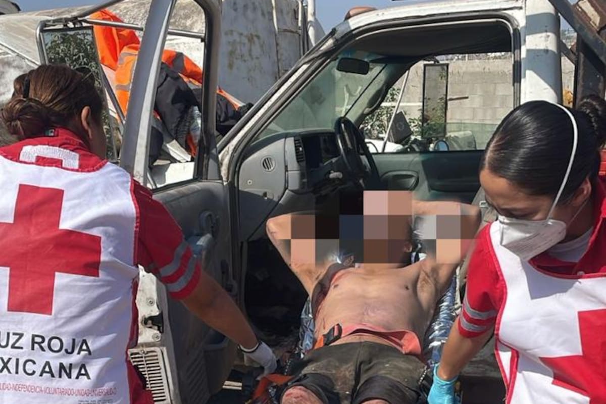 Hombre es atacado por sus propios perros en Rosarito; fue trasladado al hospital