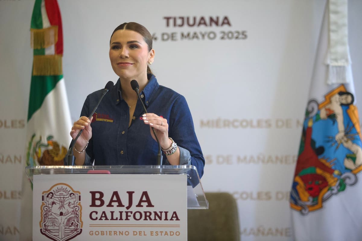 La gobernadora del Estado, Marina del Pilar Avila Olmeda durante la conferencia matutina.