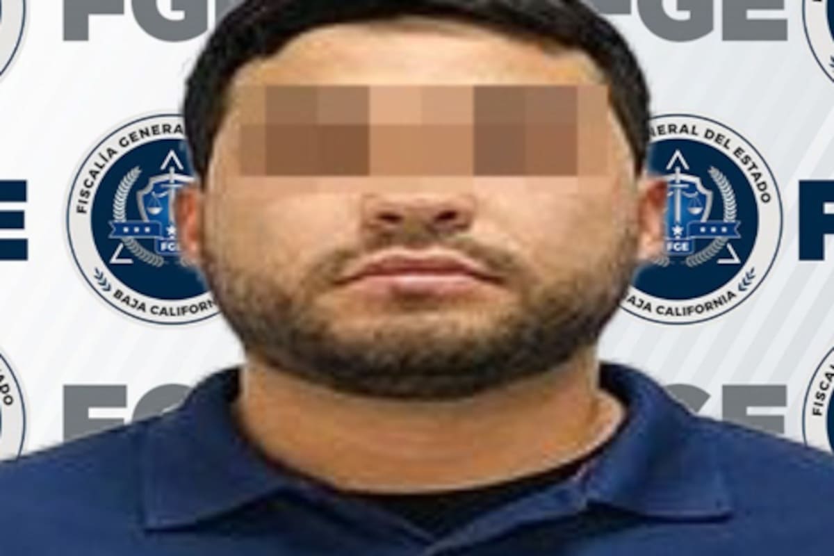 Arrolla a expareja y amigos tras discusión; es vinculado a proceso