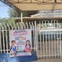 Madres de familia de la primaria Francisco J. Mújica logran acuerdo con la SEE para mantener el turno vespertino