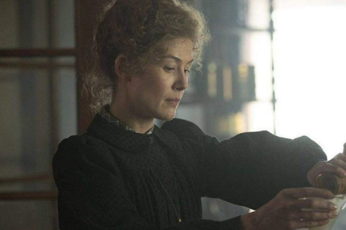 Netflix estrena la película biográfica de Marie Curie
