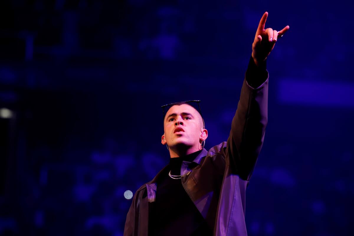 AME4977. SAN JUAN (PUERTO RICO), 08/03/2019.-El cantante puertorriqueño Bad Bunny ofrece un concierto este viernes en el Coliseo de Puerto Rico, en San Juan (Puerto Rico). EFE/Thais Llorca