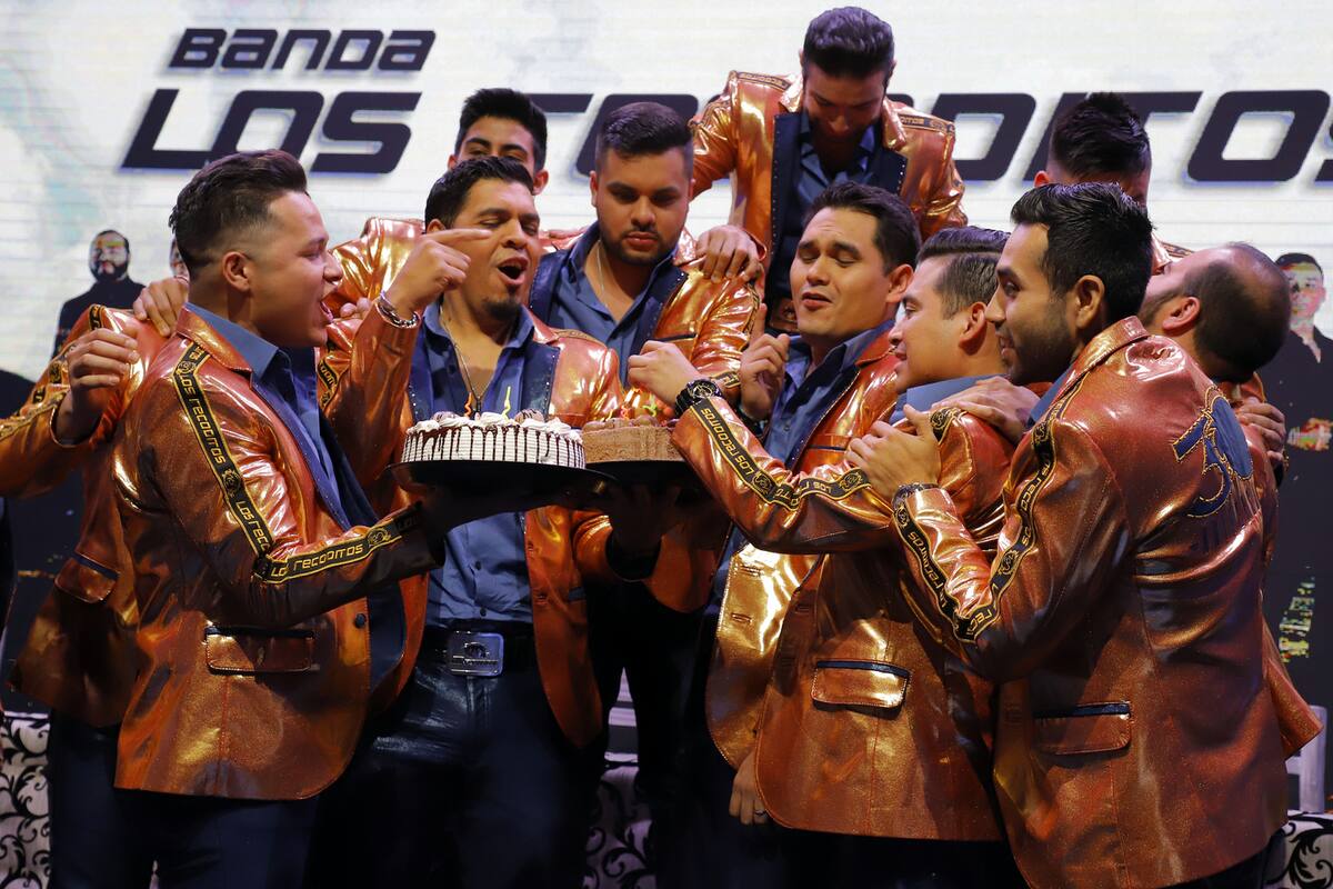 Tras salida de cantante, Los Recoditos arman la banda 'Perfecta'