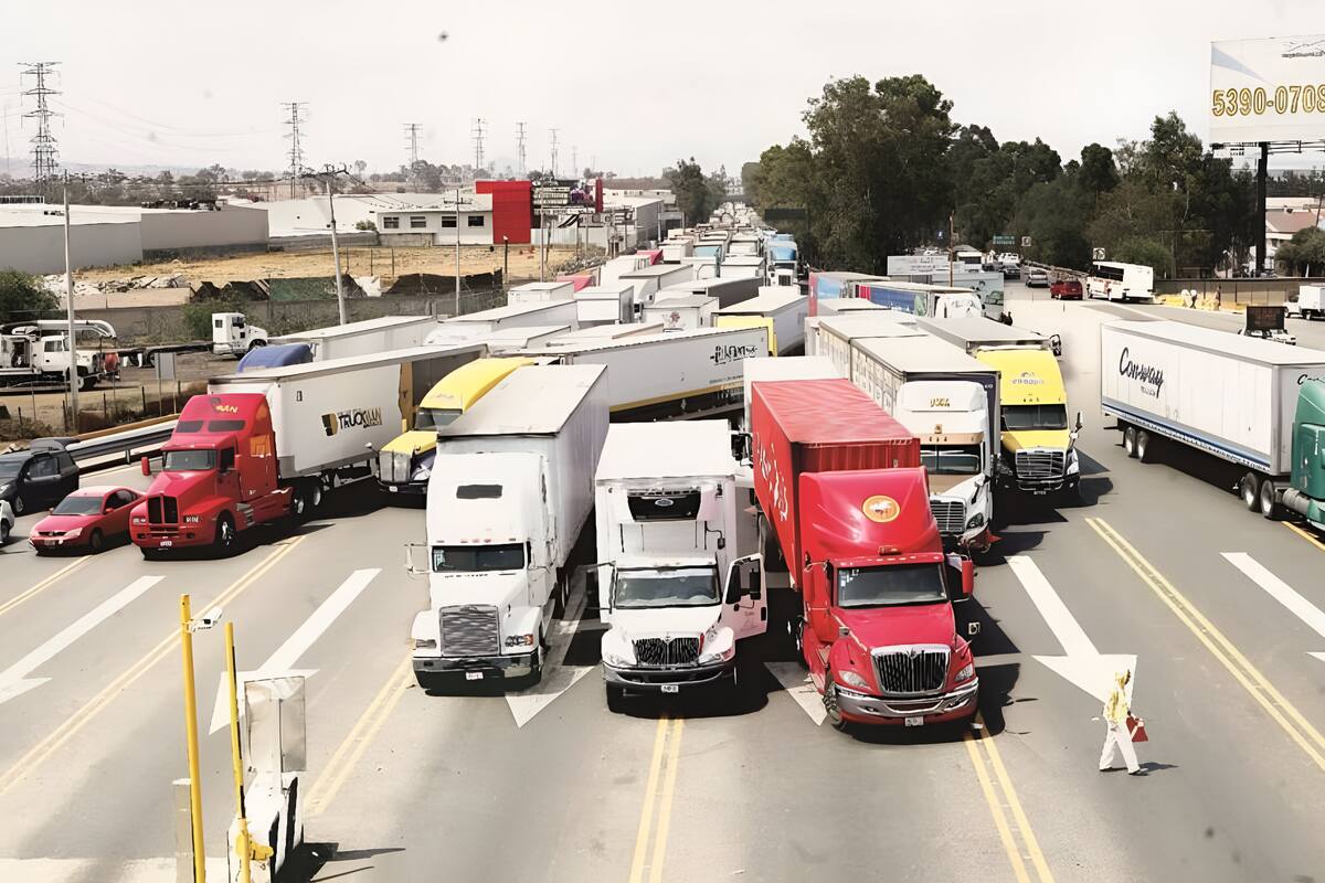 ¿Por qué llaman a Paro en varias carreteras de México? Este es el reclamo de traileros y transportistas