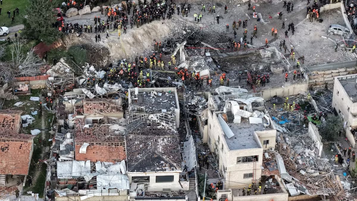 El balance de víctimas refleja el impacto humano de la ofensiva en varios frentes. /Reuters