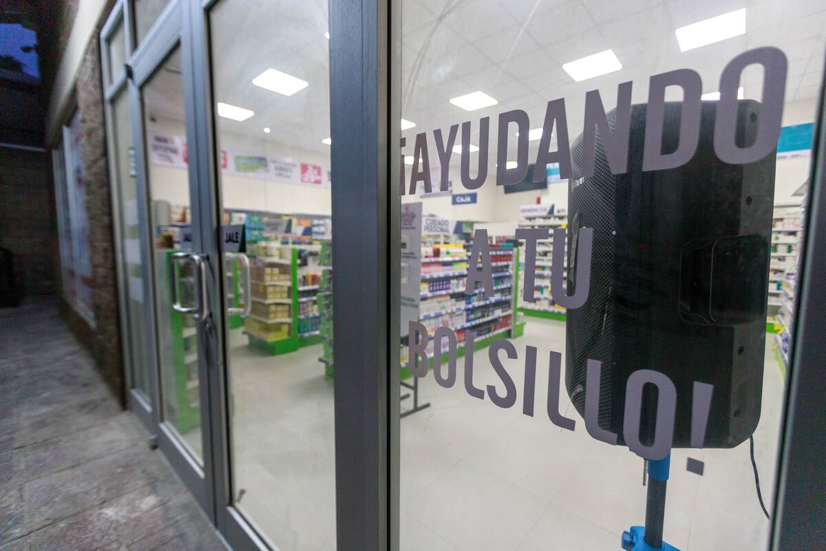 Pierden farmacias más de 20 mdp por cierre de Cofepris