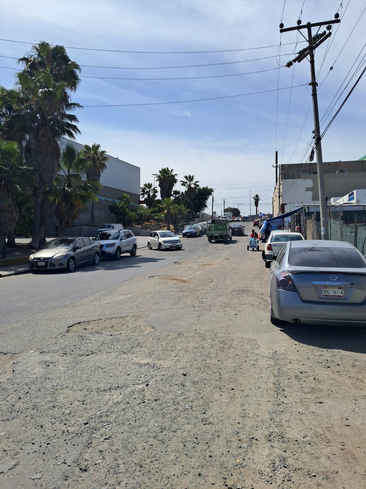 Ciudadanos denuncian falta de mantenimiento en vialidad cercana al bulevar Cucapah. Foto: Cortesía
