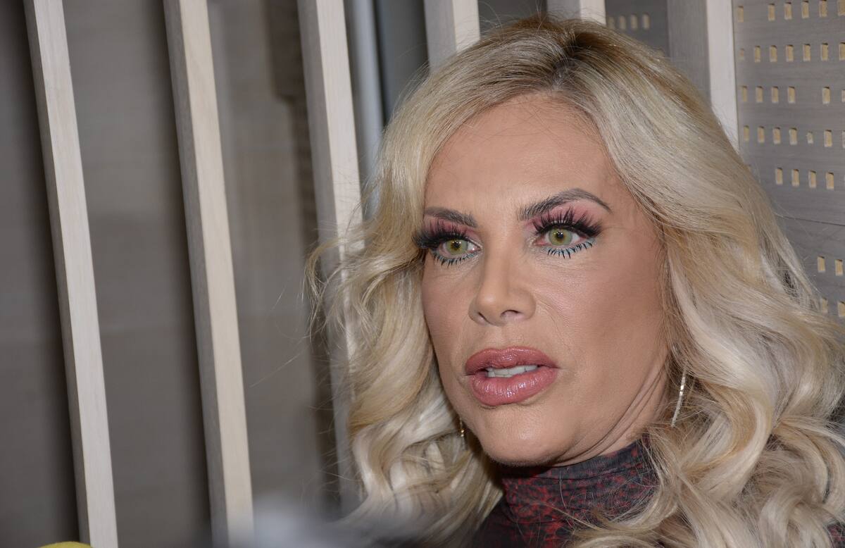 Lorena Herrera externó su preocupación por la salud de la cantante Dulce.