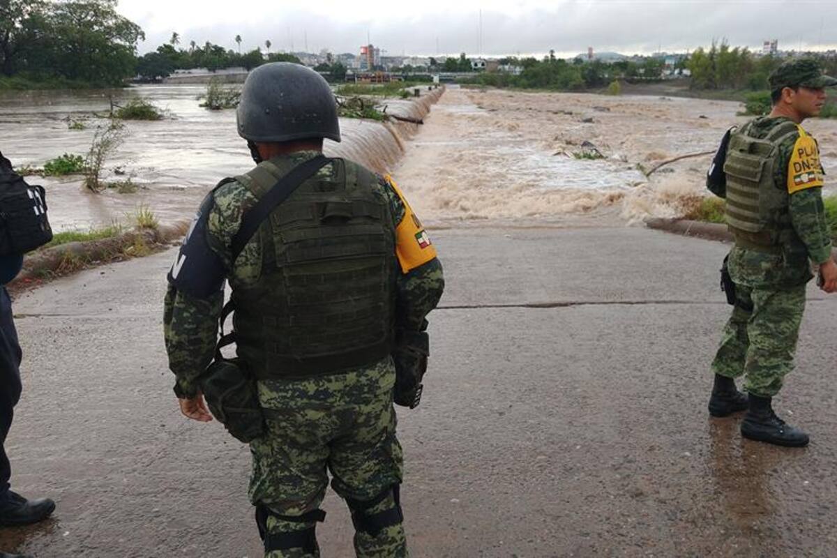 Evacuan Sinaloa por tormenta tropical "Ivo"