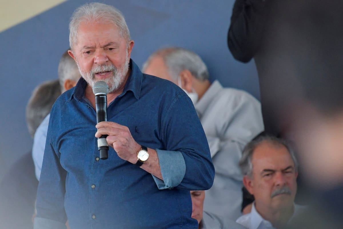 Brasil: Lula destituye a un ministro investigado por acoso sexual