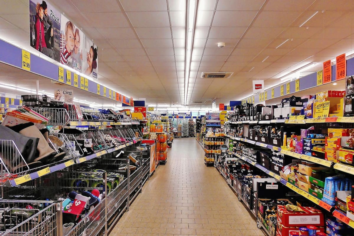 Anuncian nuevo supermercado al sur de SLRC