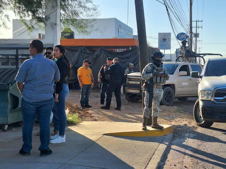 Dos hombres armados asaltan constructora en Hermosillo y huyen con 300 mil pesos
