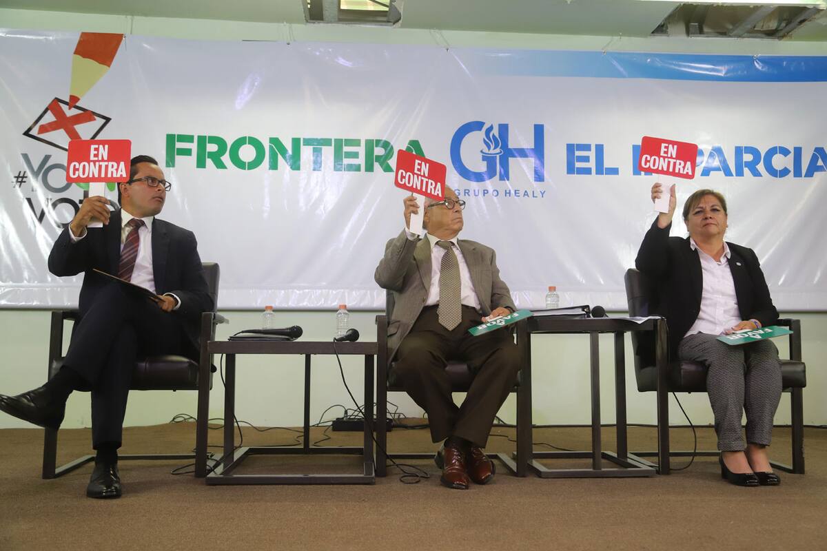 Coinciden candidatos de Tecate en componer las finanzas