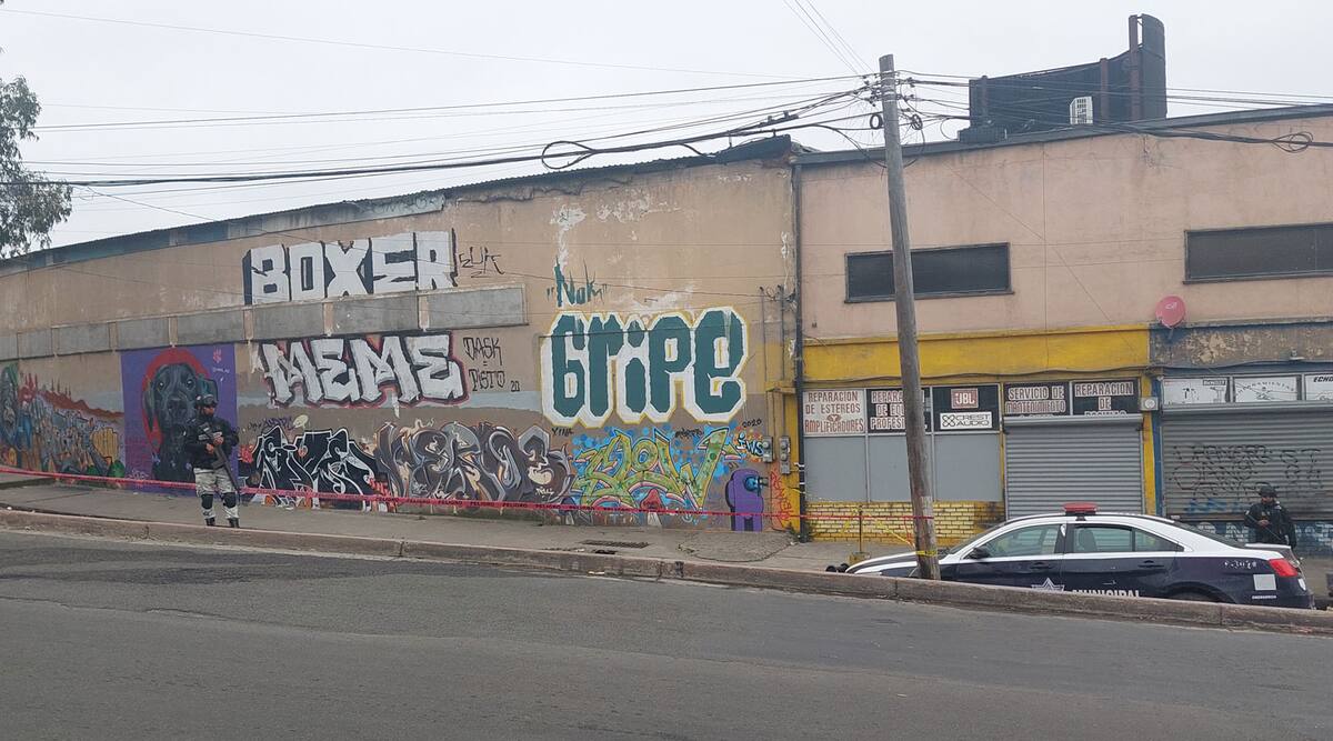 El automóvil de los presuntos culpables fue resguardado por elementos de la Guardia Nacional.
