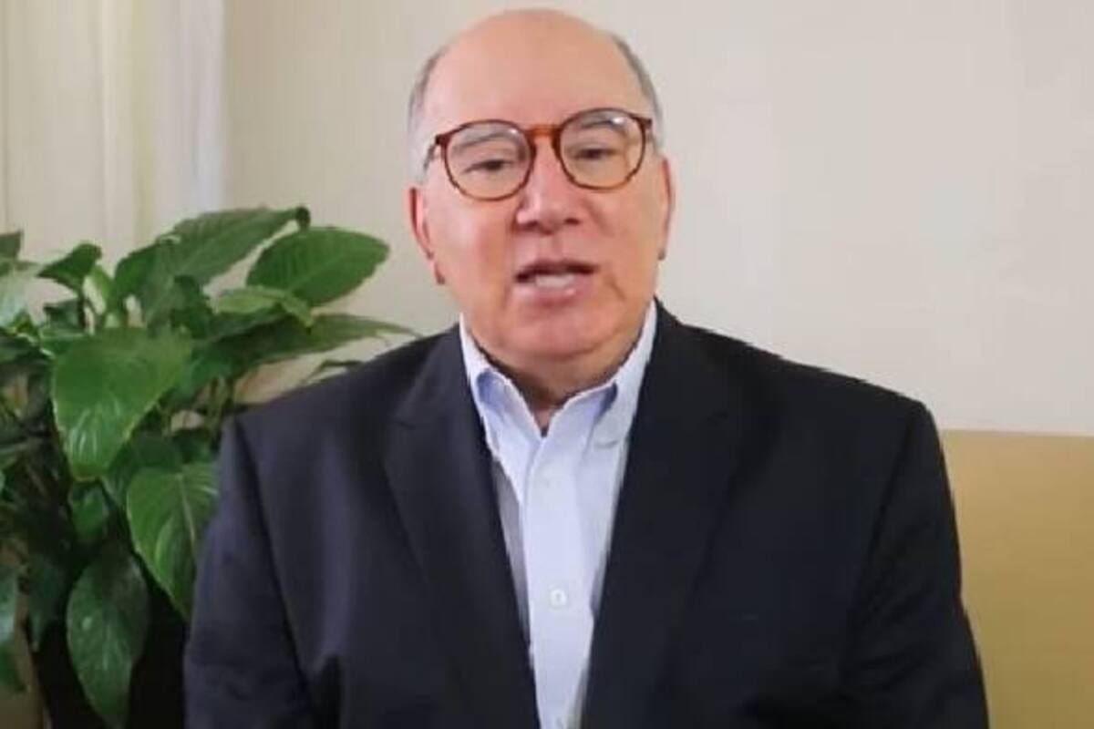 Ángel Verdugo acusa "burdas presiones" de AMLO y renuncia a Grupo Imagen tras 17 años
