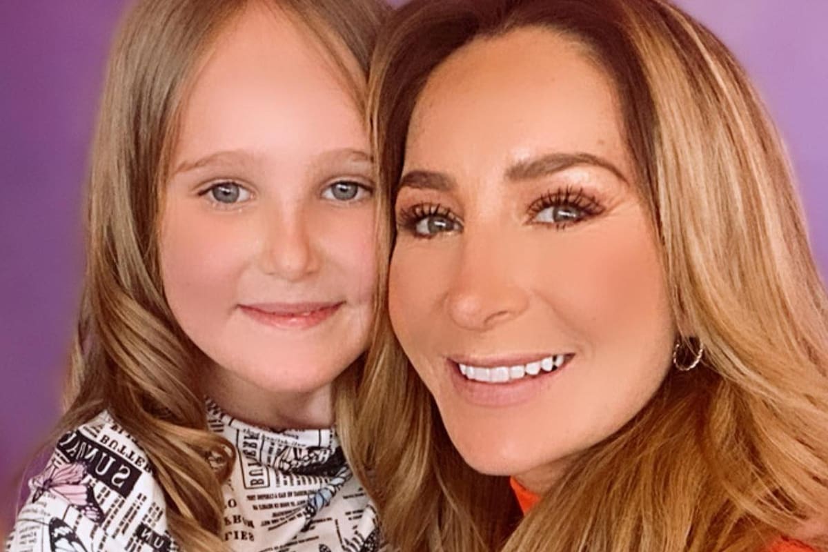 ¿Hija menor de Geraldine Bazán debuta en las telenovelas?