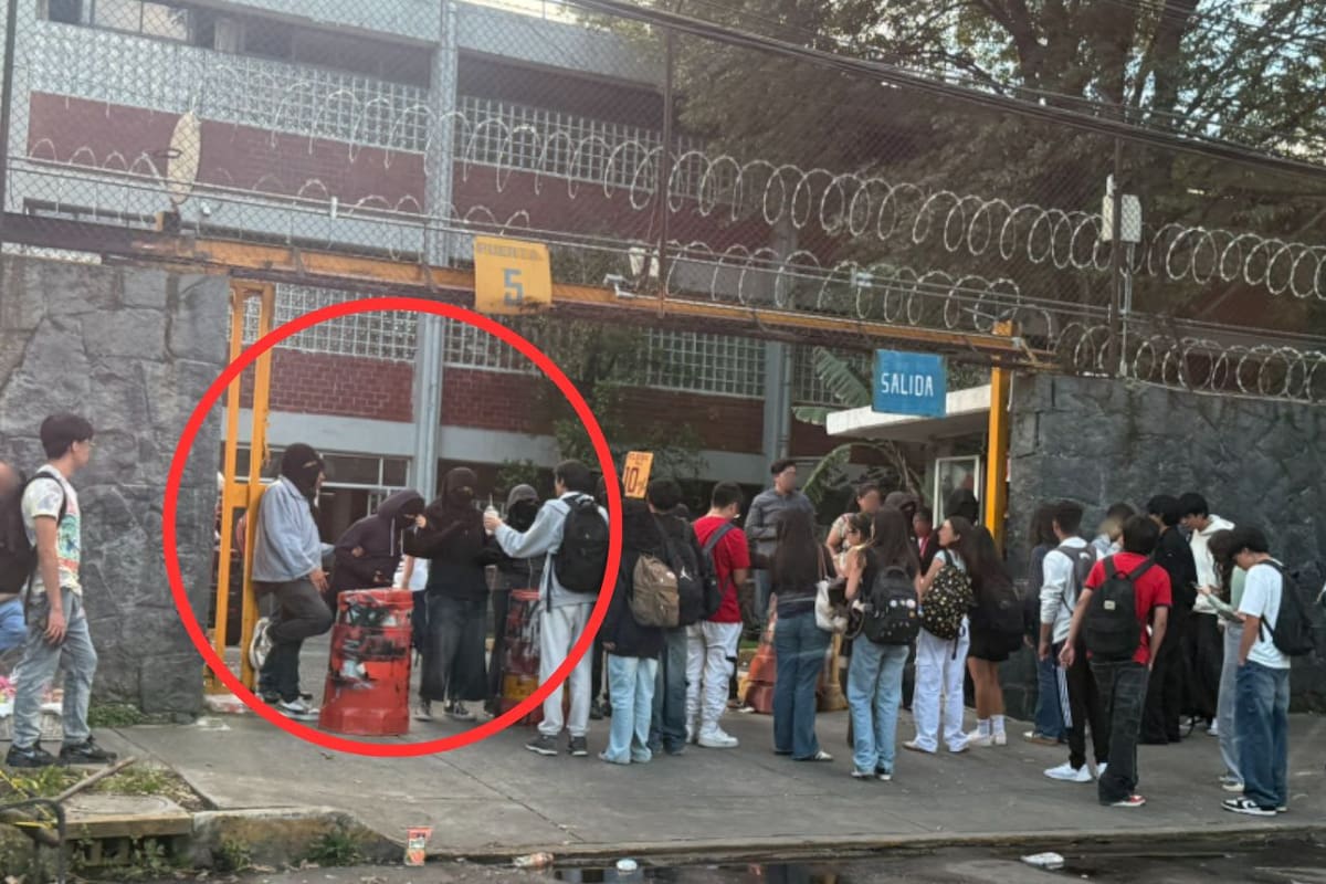 Encapuchados toman la Prepa 5 de la UNAM: exigen mayor seguridad tras atentado en CCH Sur
