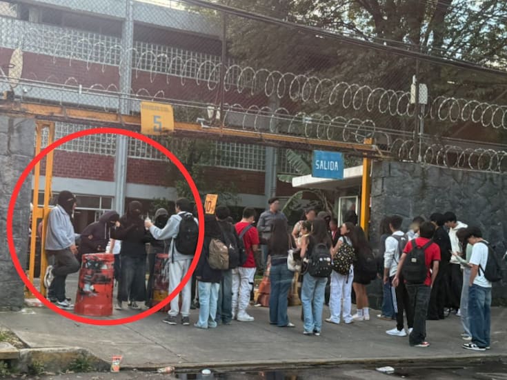 Encapuchados toman la Prepa 5 de la UNAM: exigen mayor seguridad tras atentado en CCH Sur