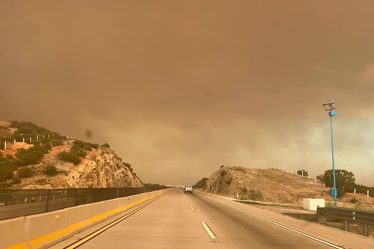 Advierten por fuego en tramo de la Rumorosa