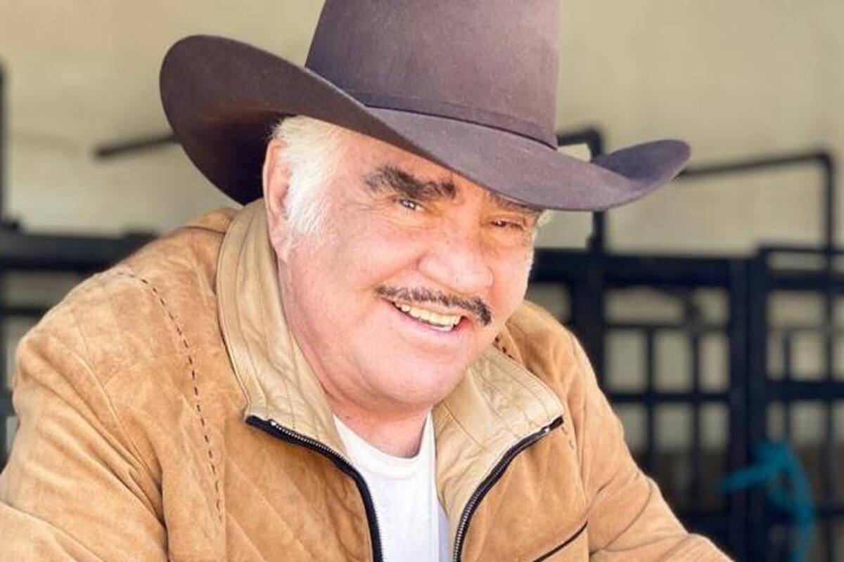VIDEO: Captan a Vicente Fernández tocando indebidamente a una joven
