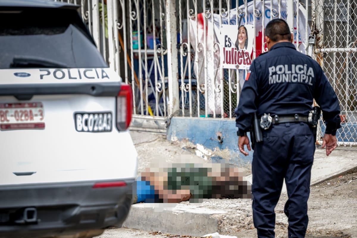 Encuentran sin vida a hombre en la vía pública en medio de temperaturas de 48 grados