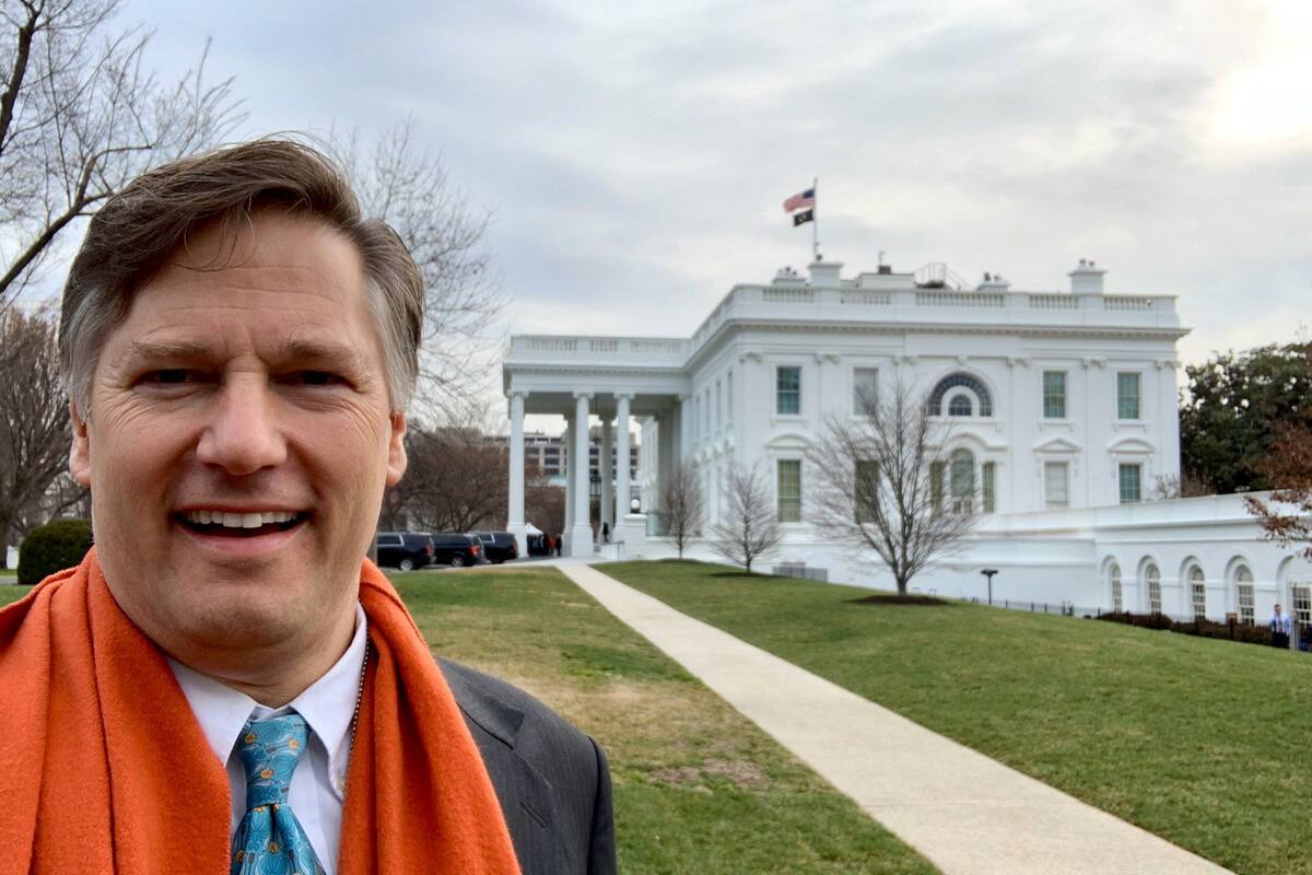 "Lo que Usted publicó es absolutamente falso": Embajador de EU a Riva Palacio