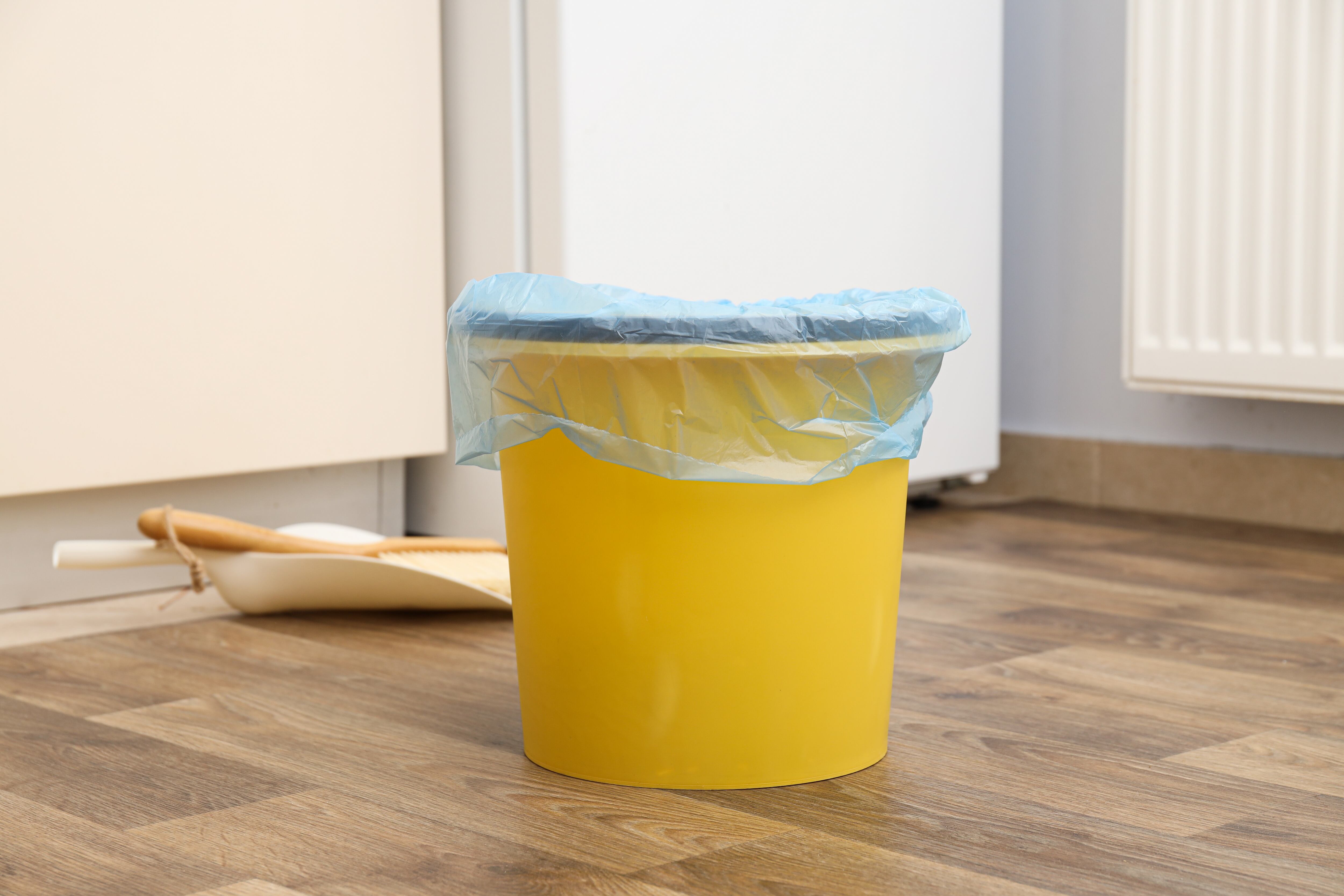 El cubo de basura es un lugar propenso a la acumulación de gérmenes y bacterias | Foto: Freepik