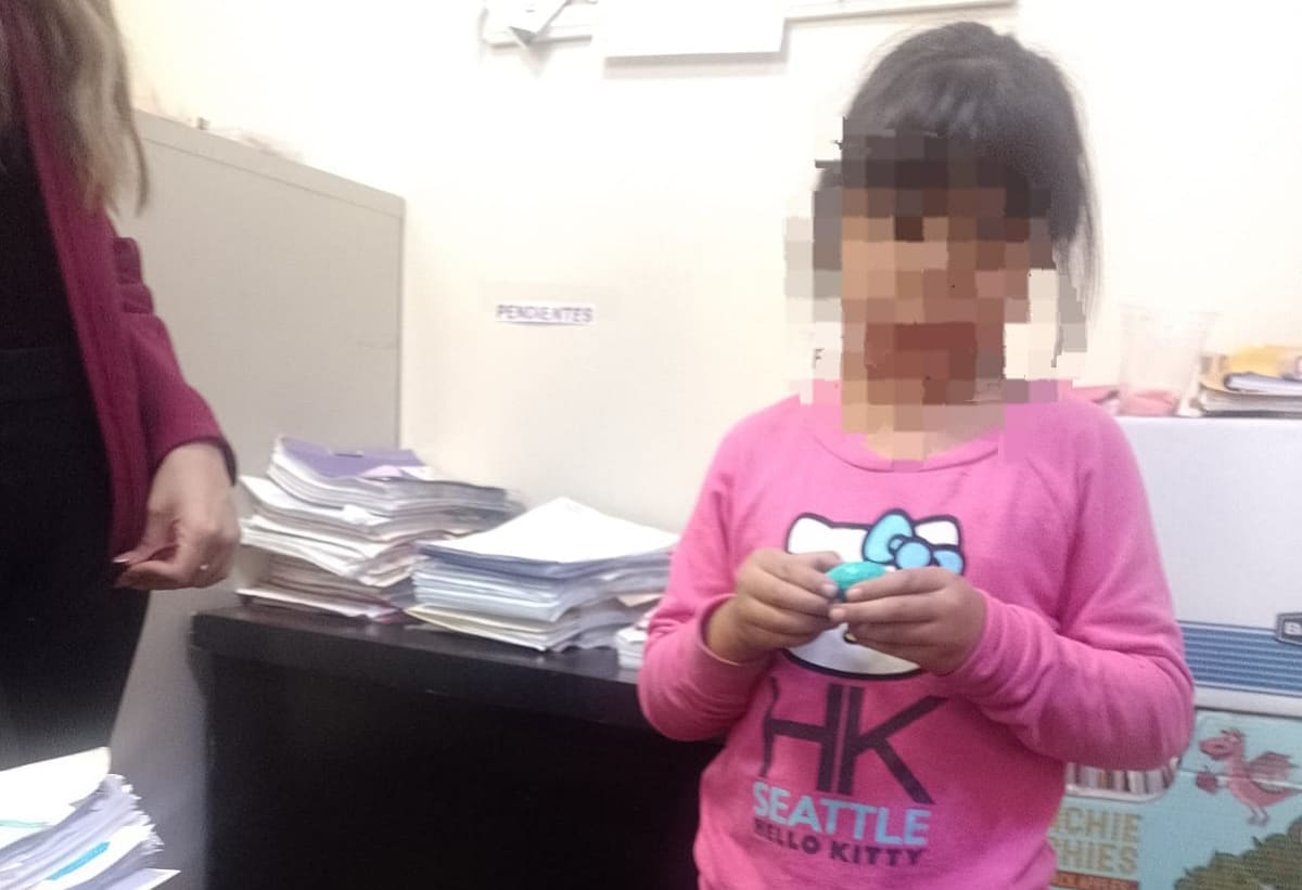 Los casos de delitos contra menores serían investigados de oficio sin necesidad de una denuncia con la propuesta. Foto: Cortesía