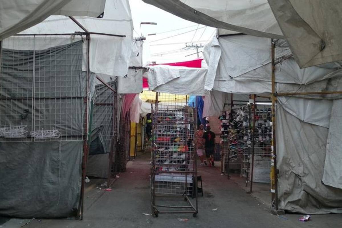 El 40% de puestos permanecen abiertos en Tepito pese a coronavirus