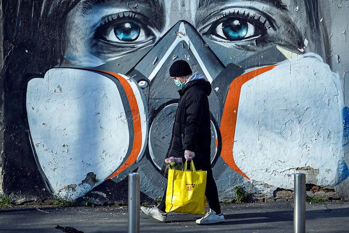 La UE cerrará sus fronteras e Italia supera los 2 mil muertos