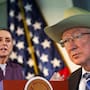 ¿Quién le dijo la verdad a México? Ken Salazar responde a Sheinbaum, niega haber mentido y sostiene que EU no puso el avión, el piloto ni la operación que llevó a “El Mayo” Zambada a su territorio