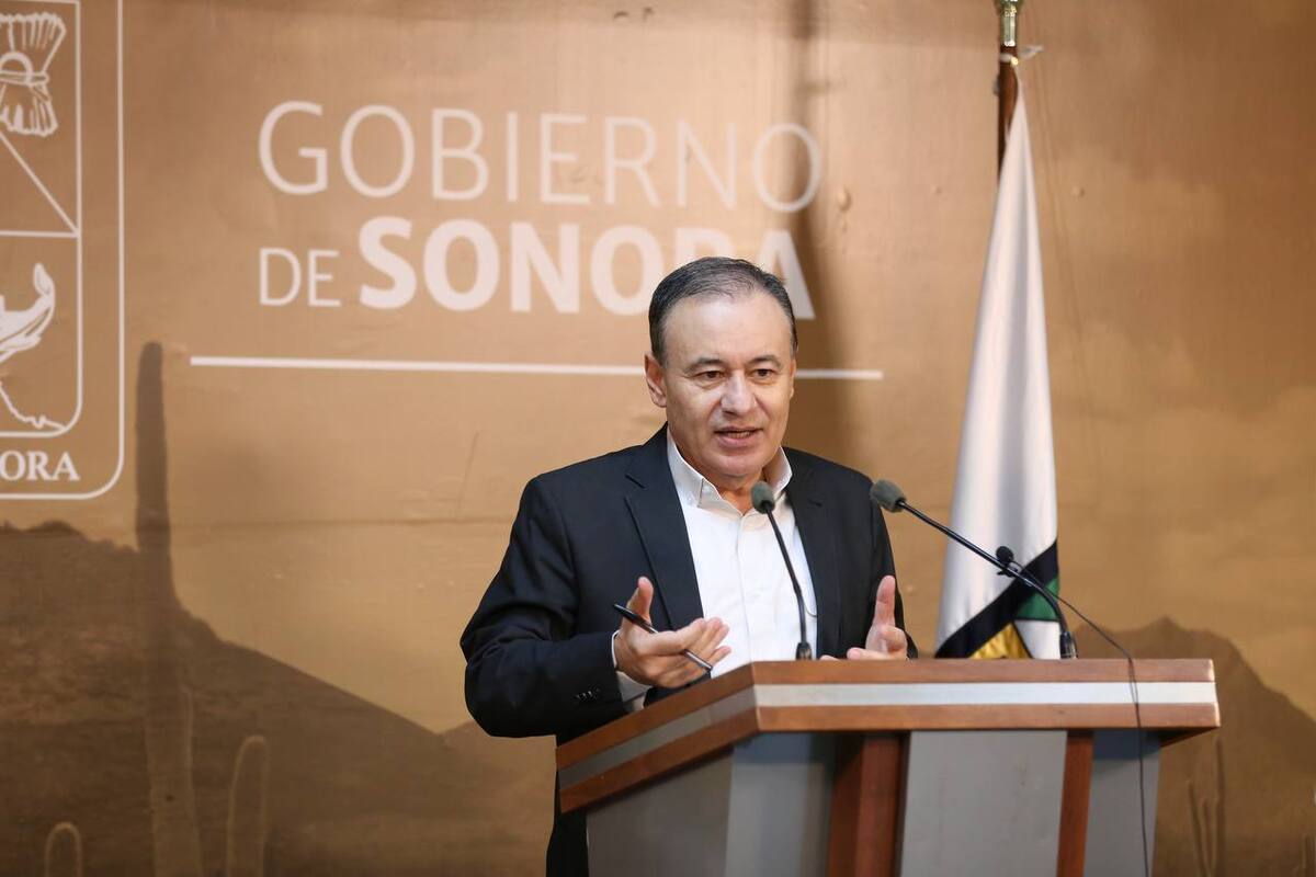 Durazo pide no visitar EU si los viajes no son esenciales