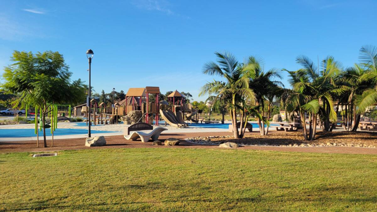 De acuerdo con la policía, el incidente ocurrió cuando testigos en el parque observaron al menor jugando solo durante al menos 20 minutos. Foto: Cortesía / Referencial.