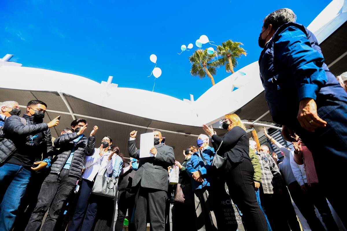 Grupos en contra del aborto denunciarán a quienes lo practiquen en BC