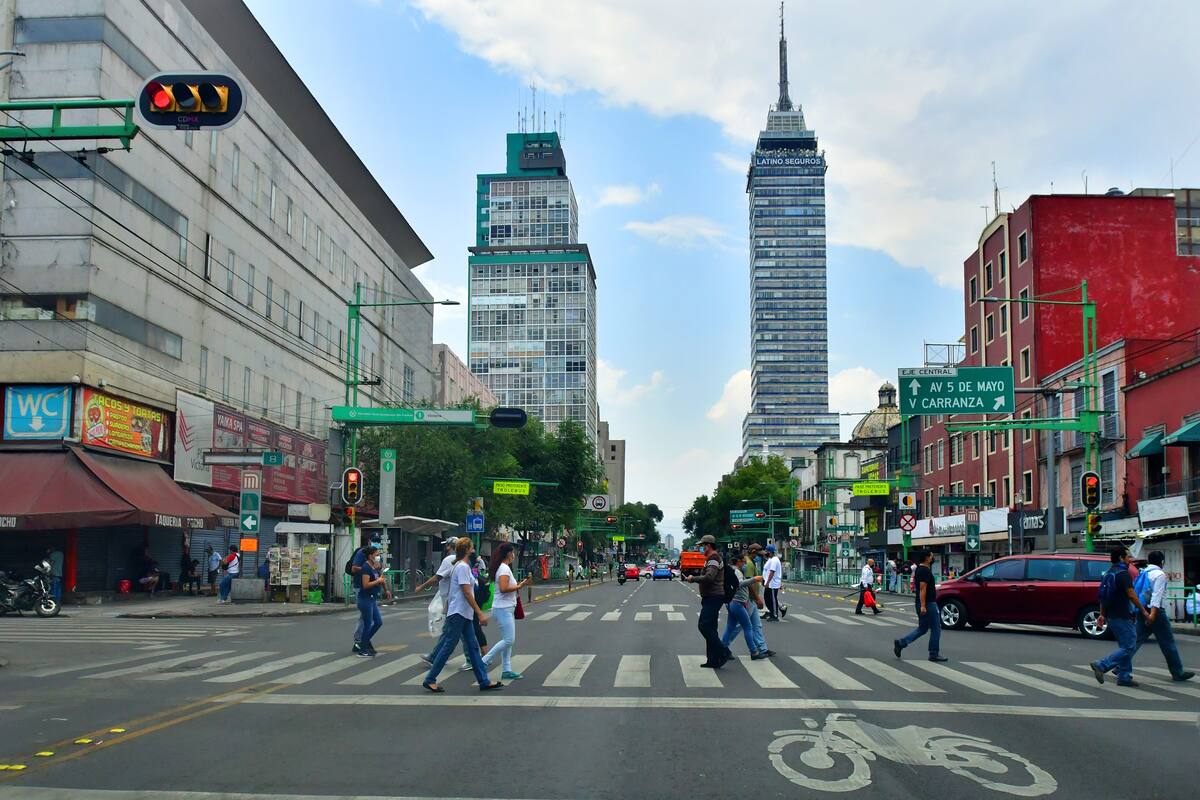 Desaceleración económica esperada en México para 2025