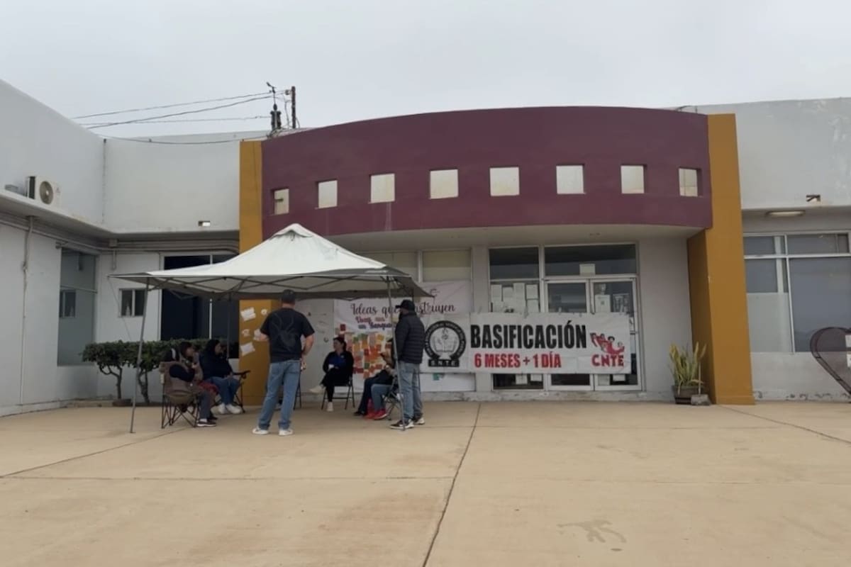 Bloqueos de la CNTE continuarán toda la semana en San Quintín