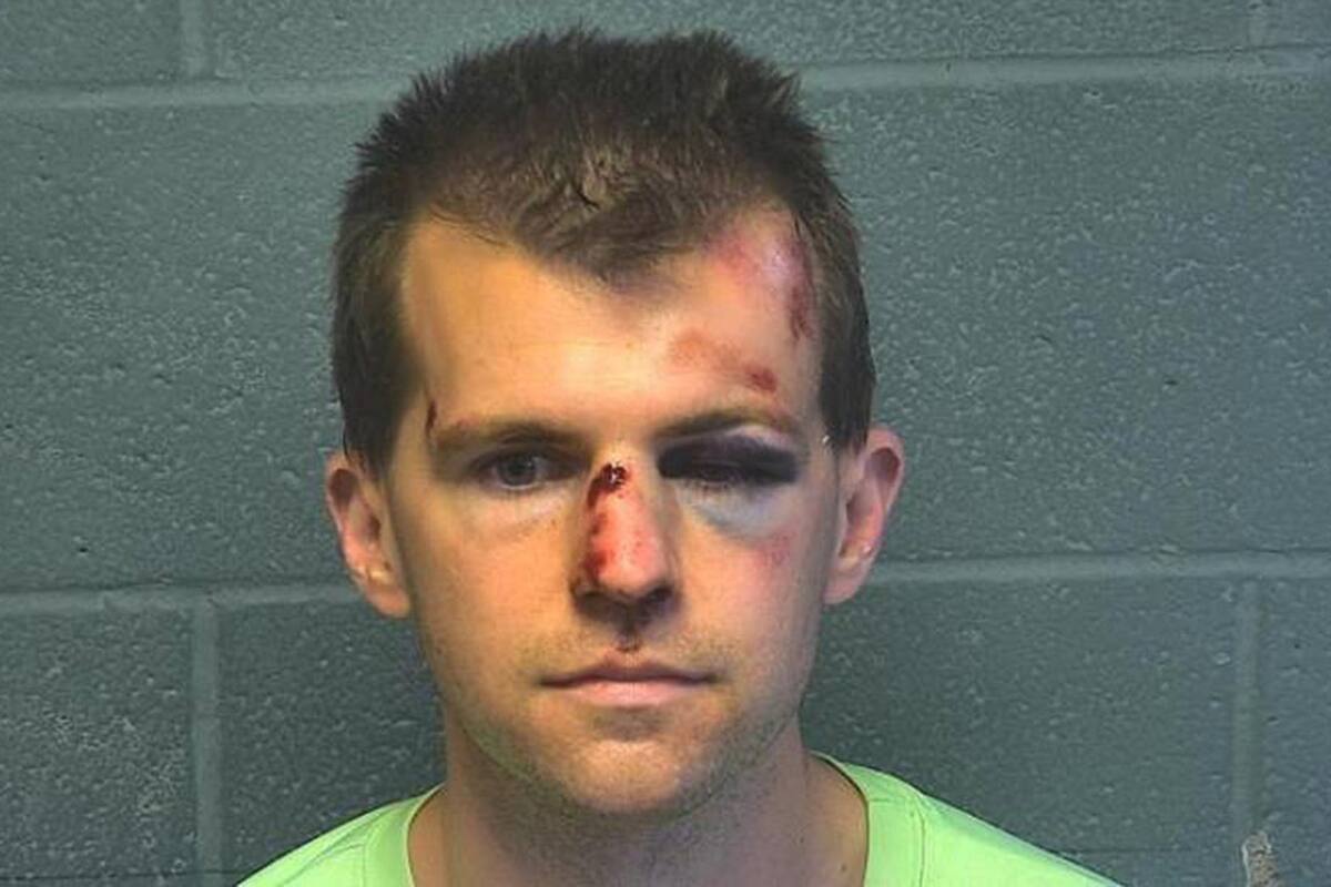 Oklahoma: Papá rompe el cráneo a pastor que tocó inapropiadamente a su hijo