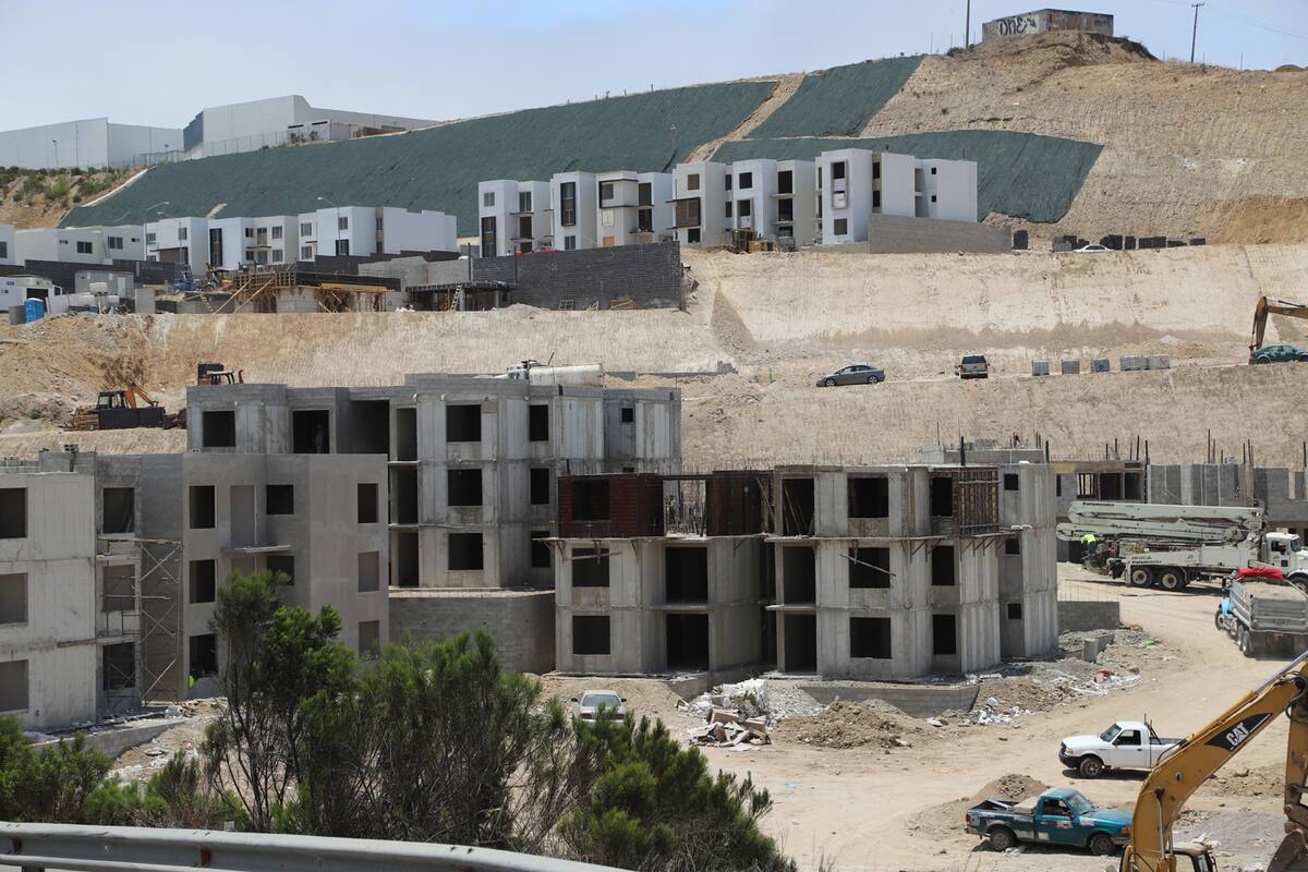 Aumento del costo de insumos para construir encarece viviendas: CMIC
