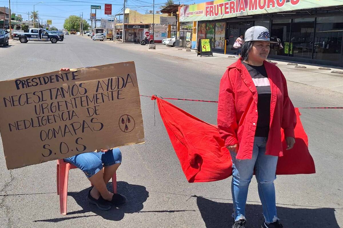 Vecinos de la colonia Municipio Libre piden reparación de drenajes colapsados