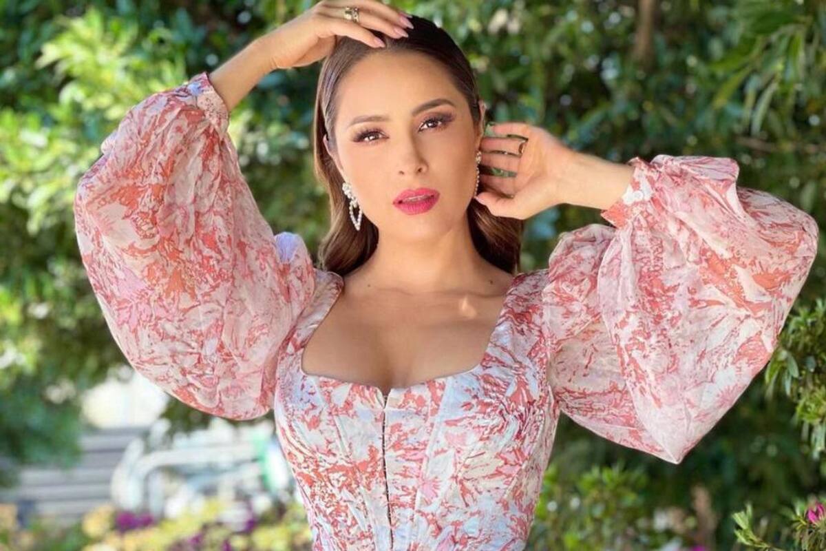 A Cynthia Rodríguez se le rompió el vestido durante la transmisión del programa