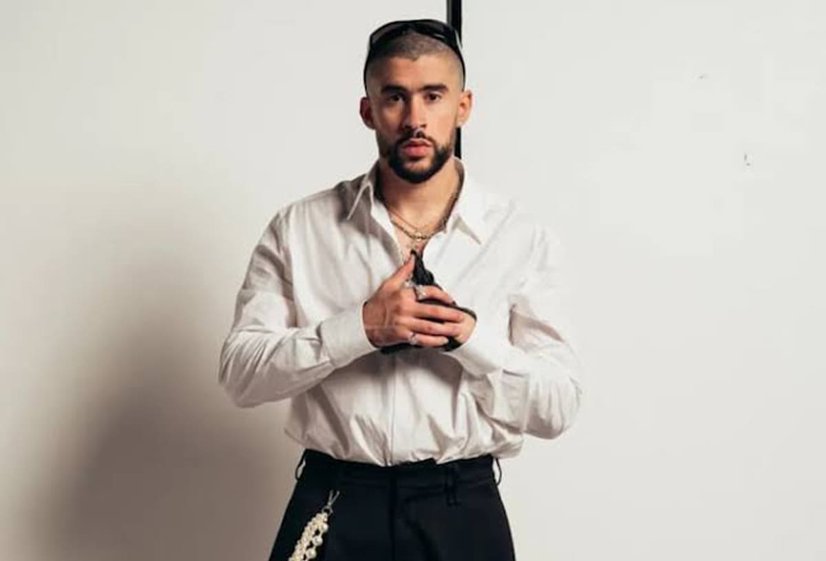 Bad Bunny s uno de los artistas más ricos de la música latina, con ingresos estimados en más de 30 millones de dólares en 2022. Foto: Cortesía