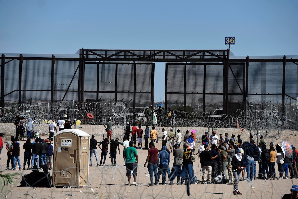 Deportan a 70 connacionales desde Estados Unidos por puente fronterizo de Ciudad Juárez