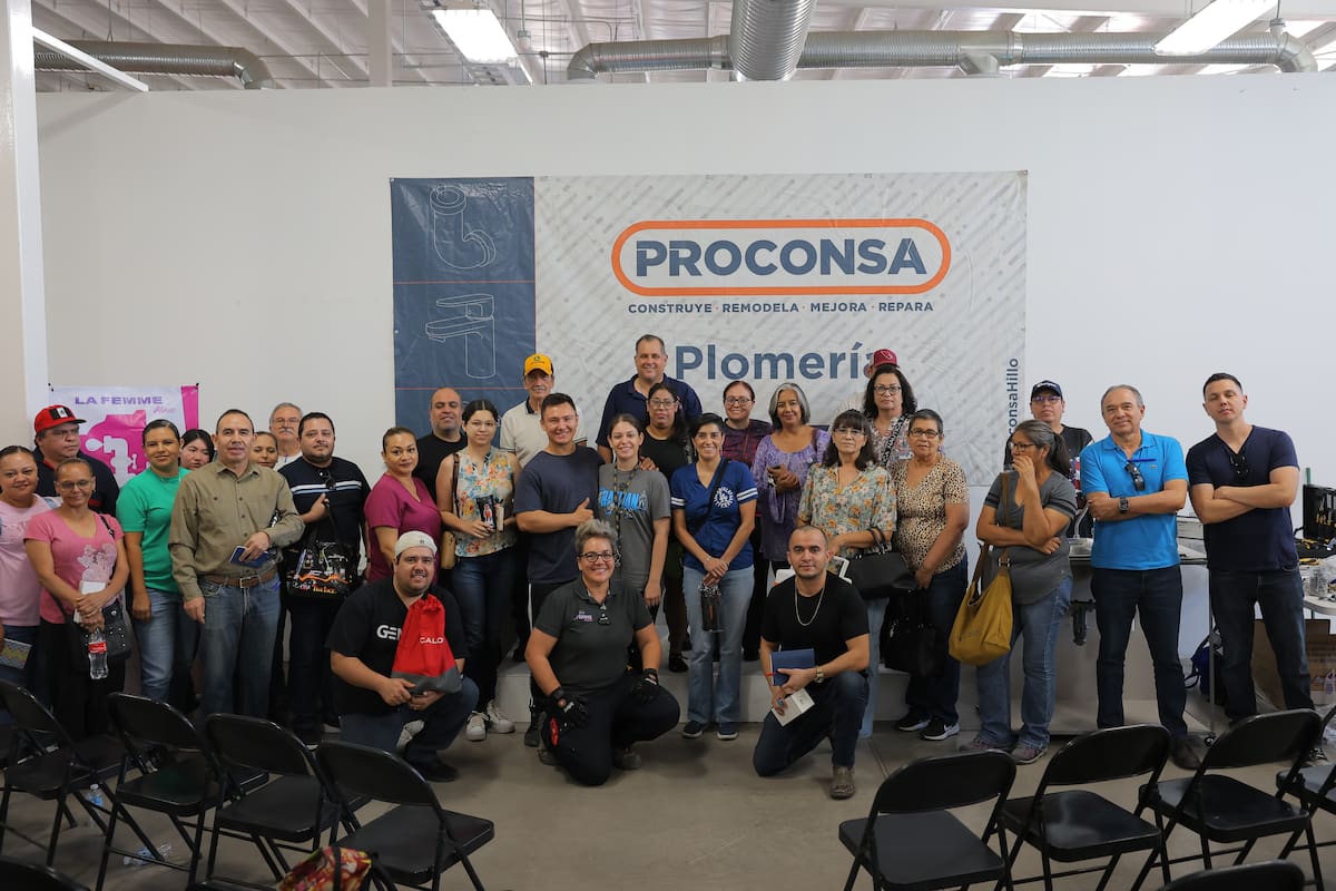 Proconsa sucursal Navarrete y la Escuela LaFemme, realizaron curso gratuito de plomería. | Crédito: Jullio A. Clark (GH)