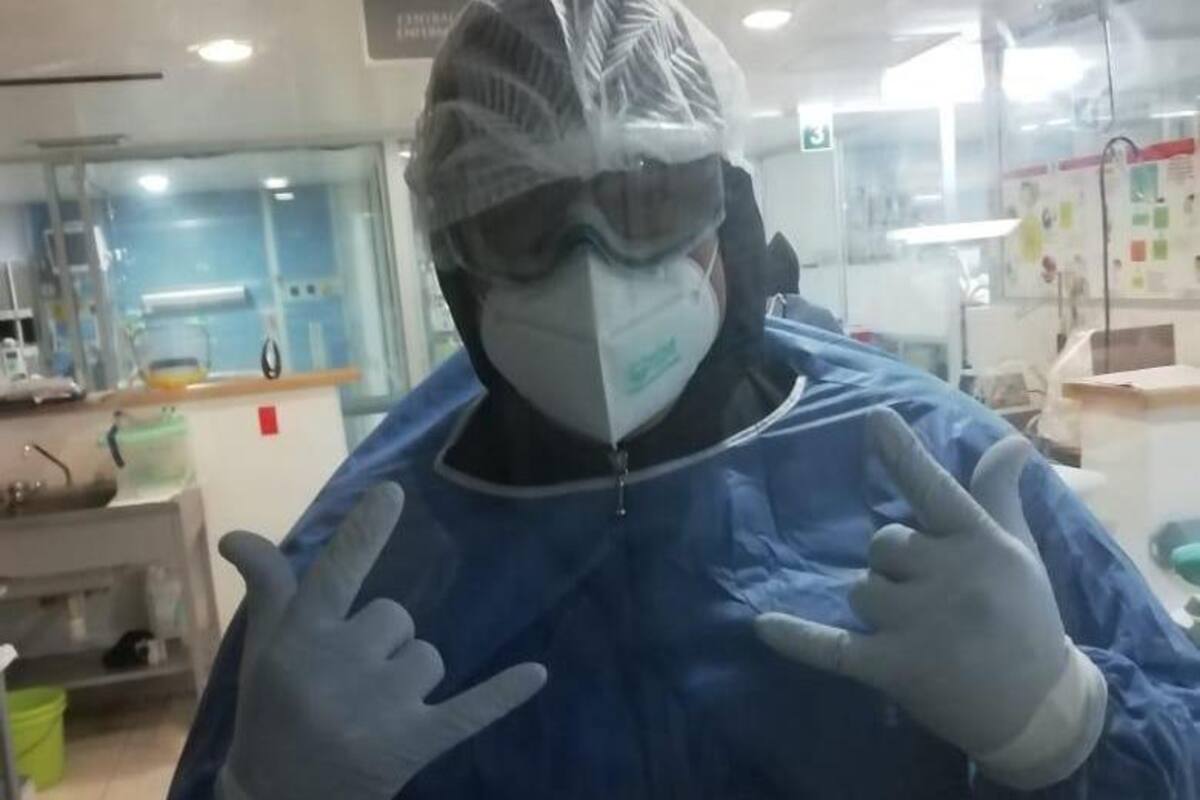 Pese al temor, Ángel ejerce su profesión con gran entusiasmo