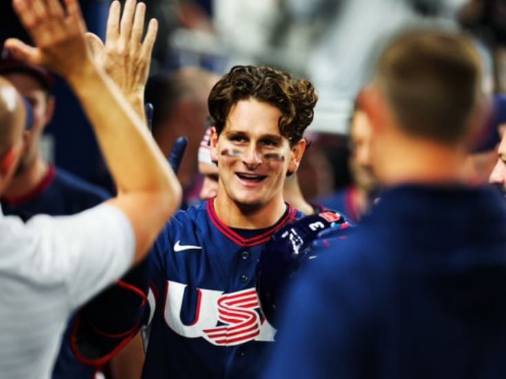 Estados Unidos remonta a Republica Domicana y es el primer finalista del Clásico Mundial de Béisbol 2026