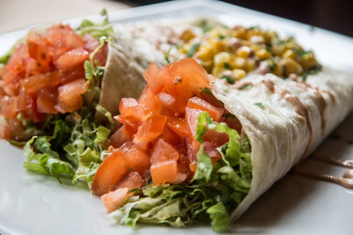 Chipotle dice que aumentaría precios por aranceles