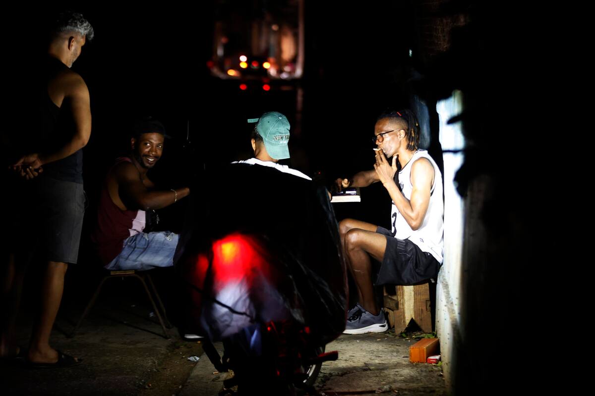 ¡Cuba en la oscuridad total! Crisis eléctrica sumerge a millones en el caos y la incertidumbre
