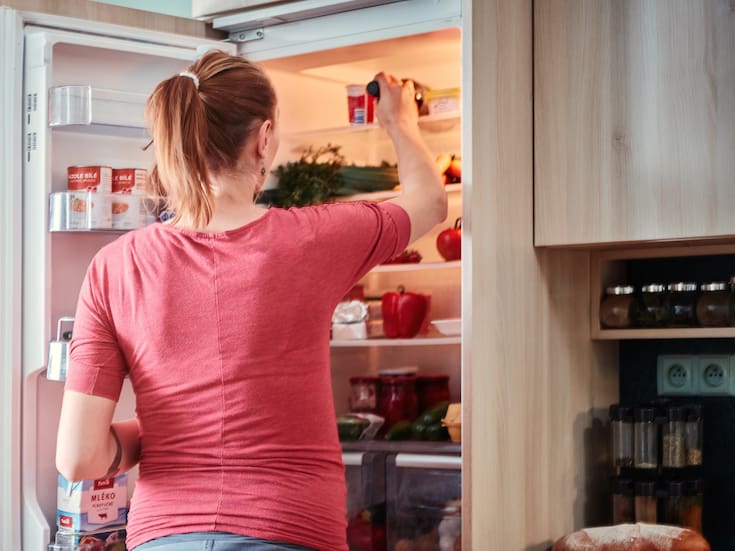 Cómo usar correctamente los cajones del refrigerador para conservar frutas y verduras por más tiempo